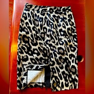 Kendall & Kylie leopard print skirt